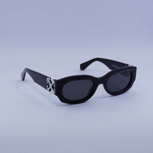 Off-White OERI14E PALMER 1007 Sunglasses Black Oval Frame, Grey Lenses